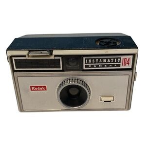 Vintage Kodak Instamatic 104 Camera